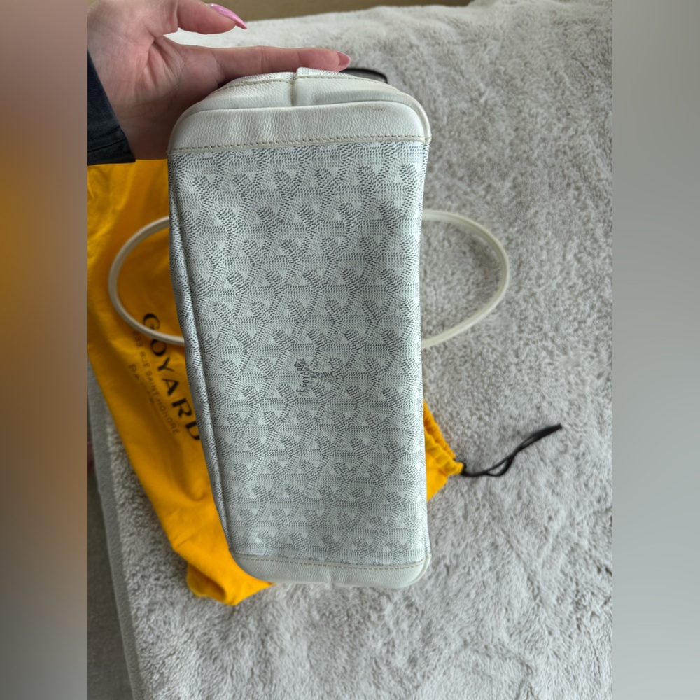 Goyard White/Off-White St. Louis PM Tote - Picture 13 of 16